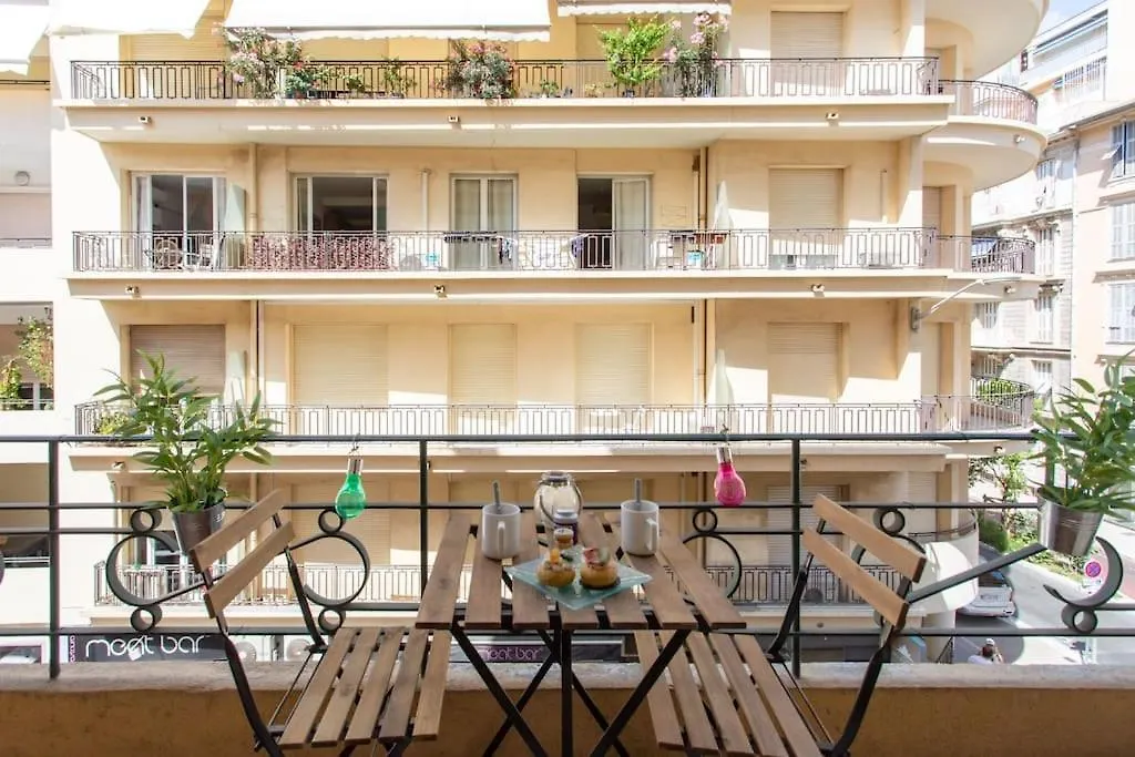 #10 2Pieces Fricero 3Min To The Beach/Balcon & Ac Nice Apartment